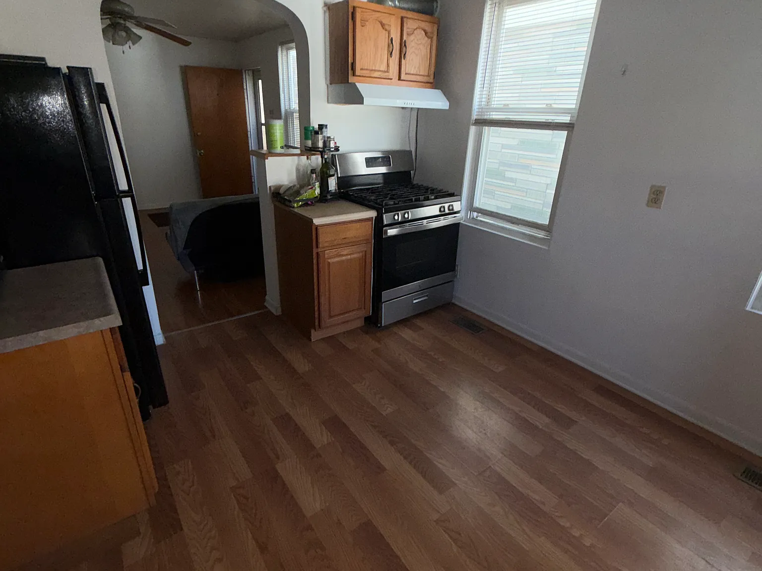 2 bed, $1,550 — Photo 2