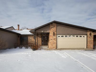 201 Prairiewood Dr S UNIT B, Fargo, ND, 58103