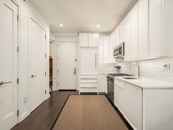 5th image of 558 W 150th St #201