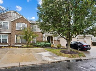 720 Castlegate Ln Unit 203, Cincinnati, OH 45231