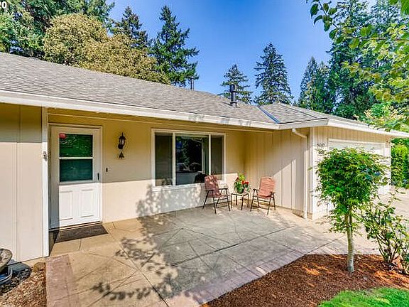 2nd image of 2687 SE Lupine Ct
