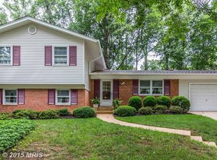 8314 Stonewall Dr, Vienna, VA 22180