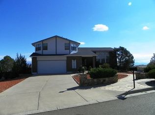 10200 Pandora Ln NW, Albuquerque, NM 87114