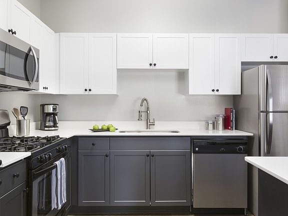 Sophisticated kitchen with two-toned cabinetry