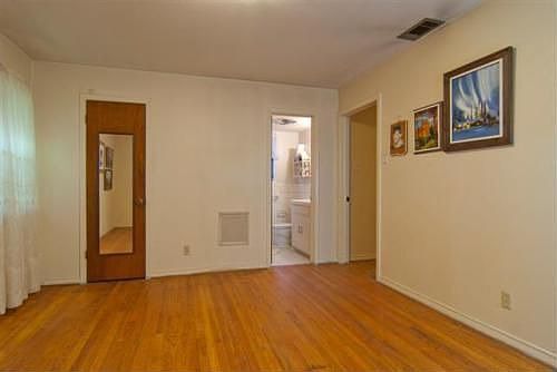 4th image of 2315 Cody Dr