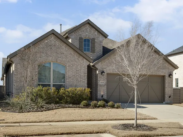 5005 Shadetree St, Aubrey, TX 76227