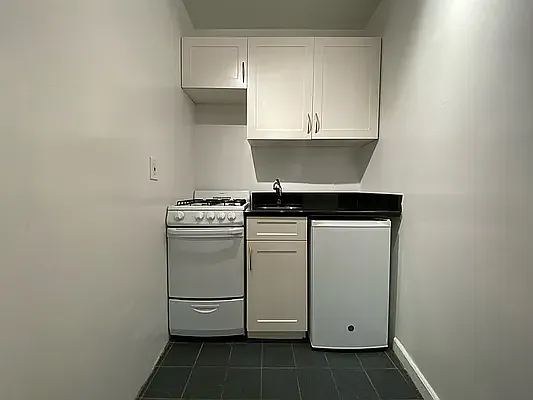Rented by REAL New York | media 6