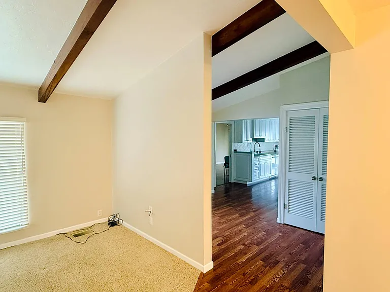 2902 Bruce Ln — Photo 8