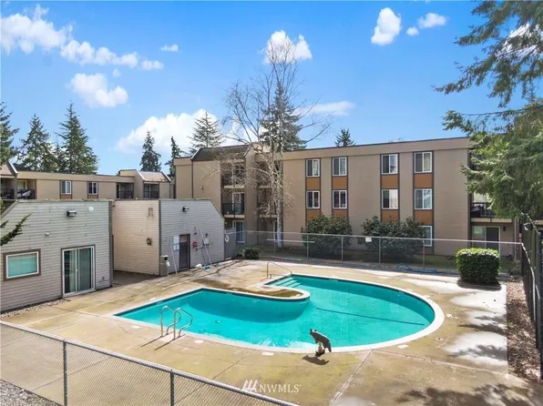 14625 NE 34th St, Bellevue, WA