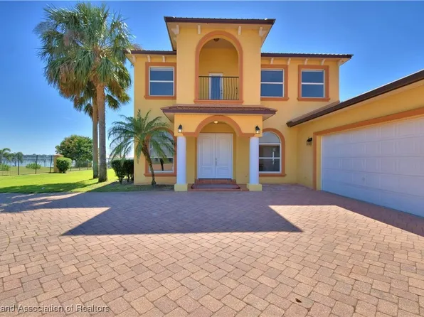 20 Fort Clinch Heights Rd, Frostproof, FL 33843