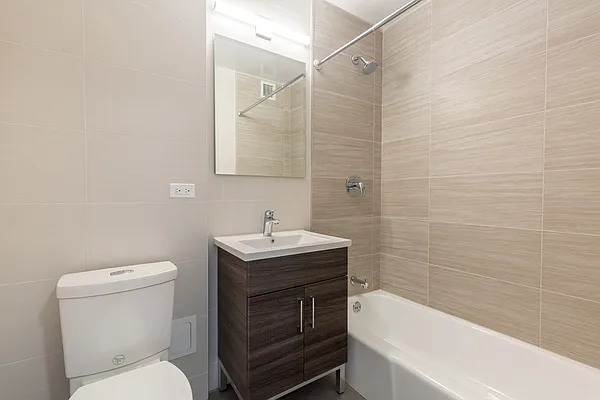 Rented by Stonehenge NYC LLC | media 8