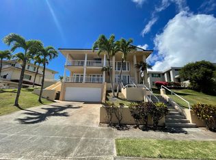 136 Kokololio Pl, Honolulu, HI 96821