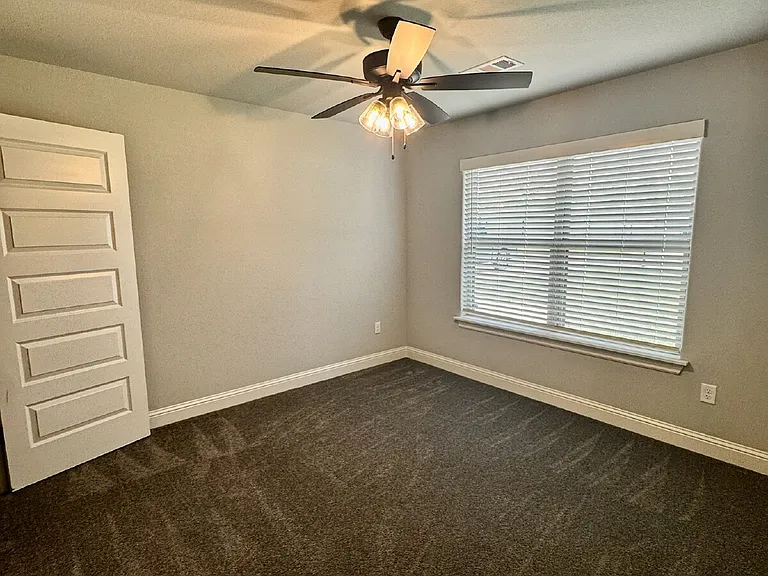 903 Lawlis Rd — Photo 15