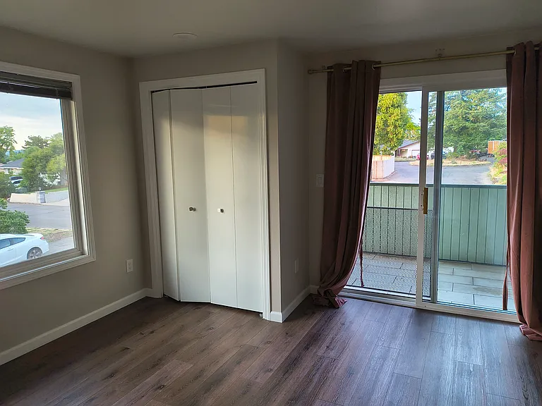 1816 NW Lincoln St — Photo 13