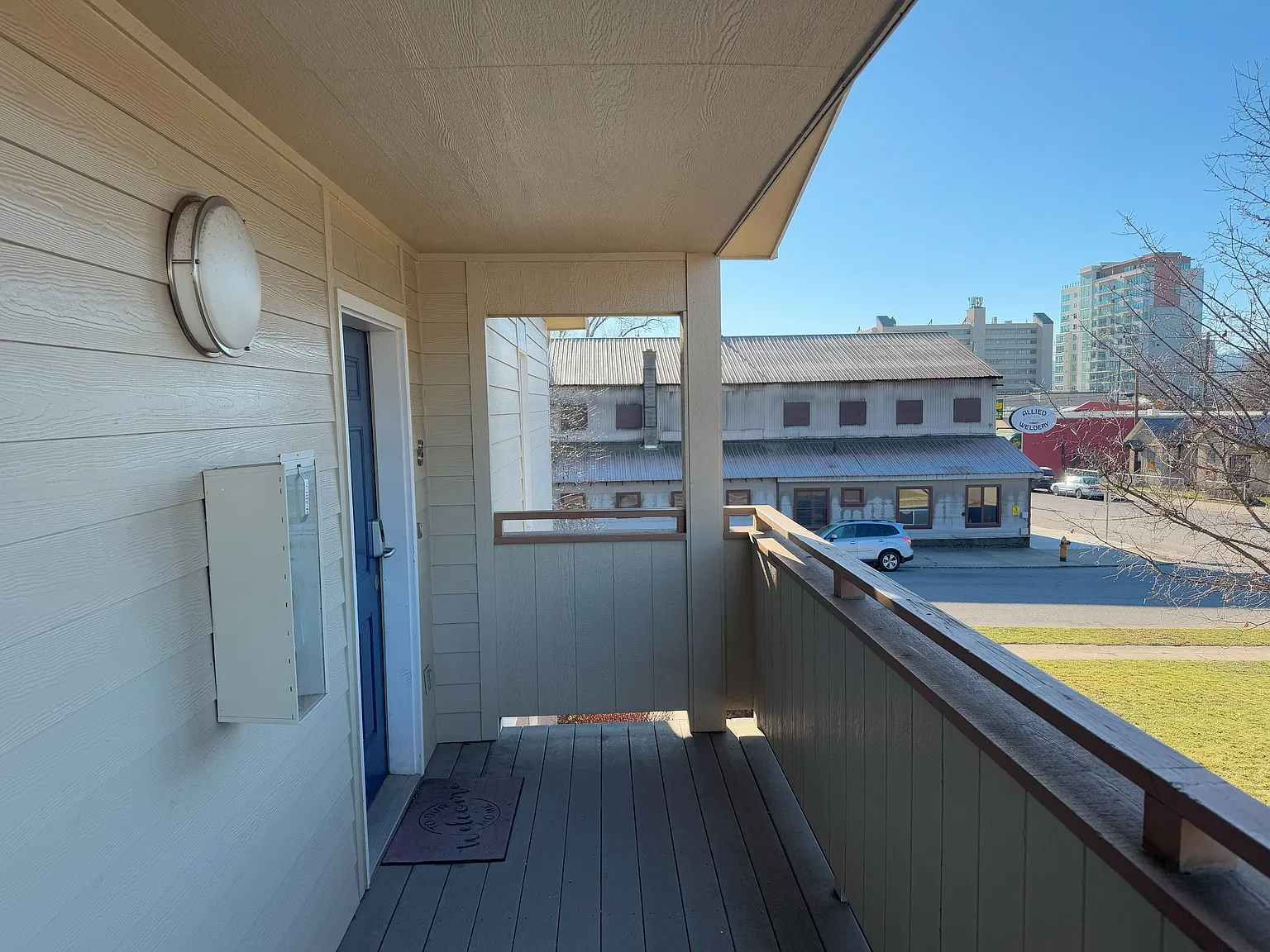 2 bed, 760 sqft, $1,545 — Photo 2