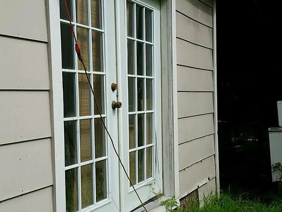 3rd image of 13415 Lynell Dr