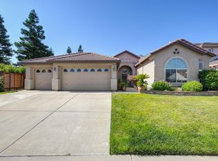 9405 Winding River Way, Elk Grove, CA 95624