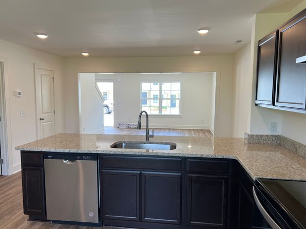 75 Jacksons Ln