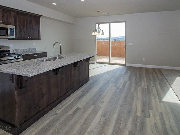 4th image of 534 N 480 W #174