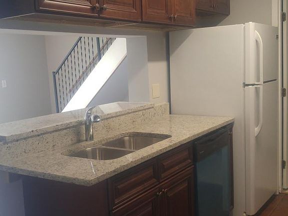 2nd image of 333 Mallard Ct