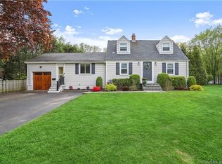 40 Walter Ave, Norwalk, CT 06851