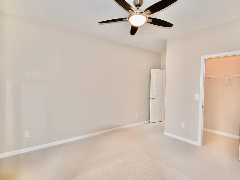 164 Broadmoore Blvd — Photo 21