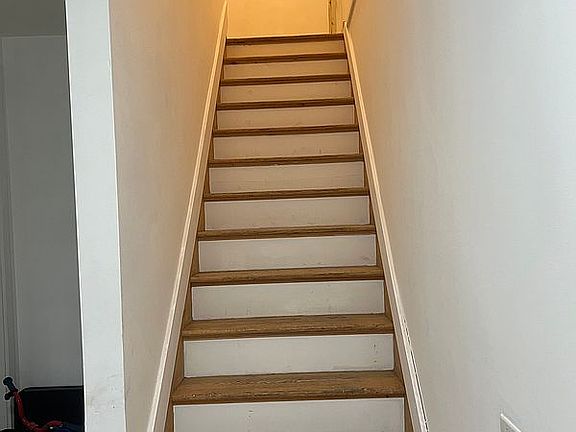 5th image of 659 Georgia Ave #2