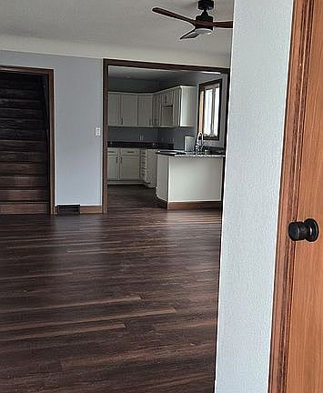 4th image of 1208 N Union St