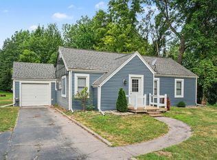69 State Park Dr, Bay City, MI 48706