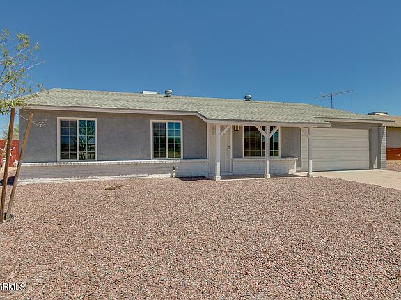 3rd image of 882 W Calle Tuberia