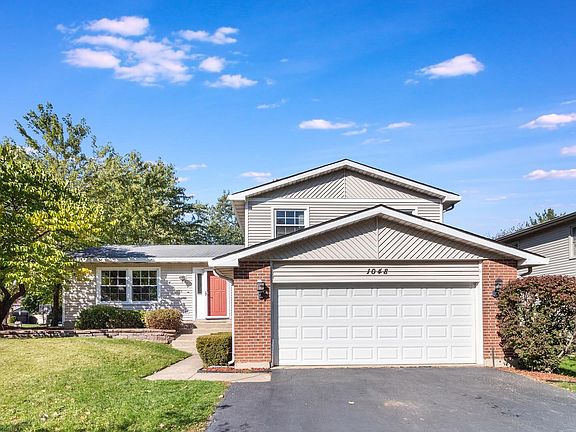 2nd image of 1048 W Park Place Dr