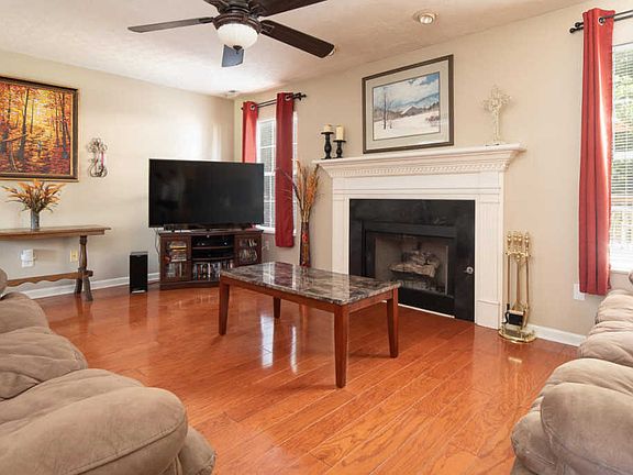 5th image of 9585 Hoyle Beals Dr