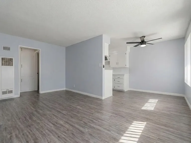 8419 S Western Ave #1 — Photo 7