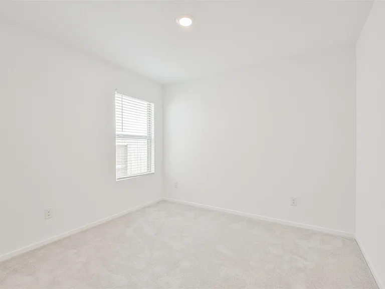 18562 Cepagatti Dr — Photo 18