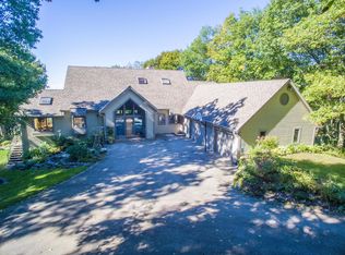 1071 N Waterville Rd, Oconomowoc, WI 53066