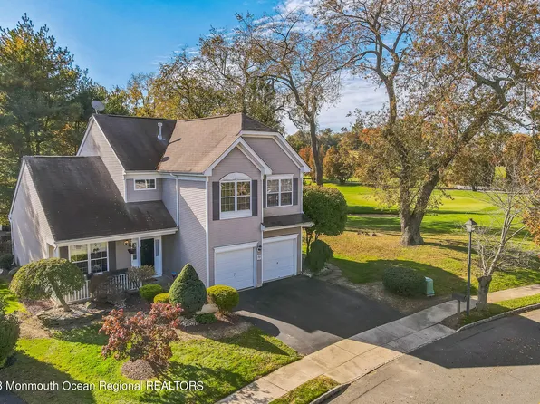 27 Turnberry Drive, Manalapan, NJ 07726
