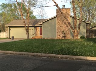 1460 N Lark St, Wichita, KS 67212