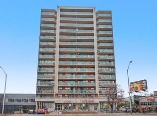 5949 Yonge St W #208, Toronto, ON M2M3V8