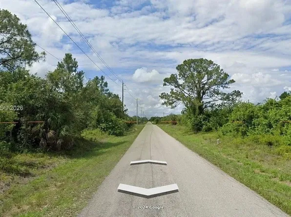 1606 Moore Ave, Lehigh Acres, FL 33972
