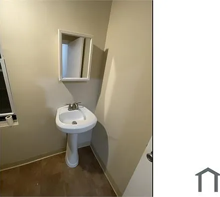 3449 N Lee St — Photo 5