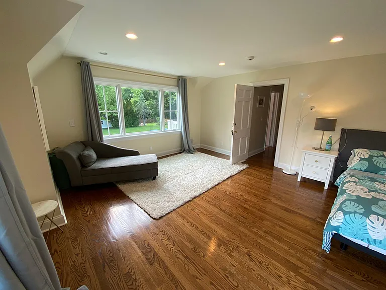 18 Lincoln Ave — Photo 19
