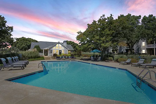 The Willows Photo 1