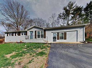 510 Spring Ln, Columbia, TN 38401