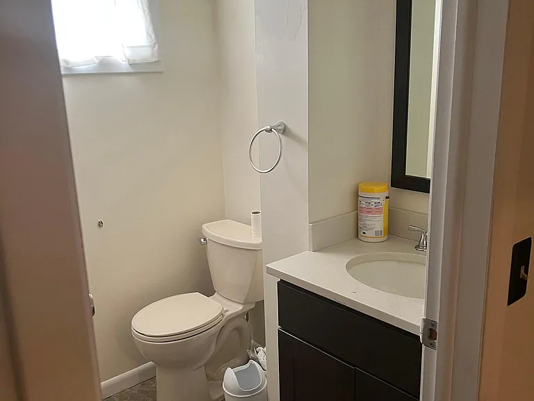 30 McAllister Dr — Photo 5