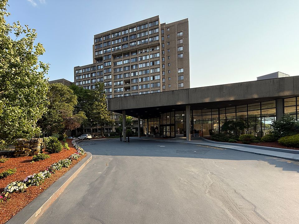 1st image of 250 Hammond Pond Pkwy APT 1212S