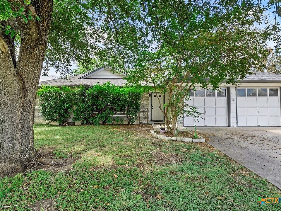 1st image of 3207 Timber Oak Dr