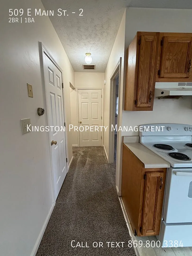 Beautiful 2 Bedroom Apartment Now Available! — Photo 4