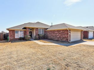 517 Lone Oak Dr, Norman, OK 73071