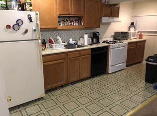 922 E 16th St, Chester, PA 19013