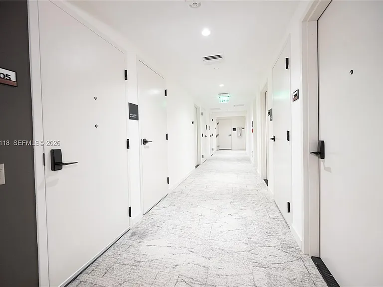 225 N Miami Ave #1505 — Photo 7